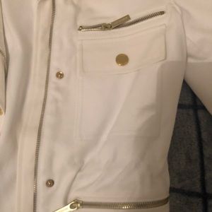 White shirt trench jacket with gold zipper